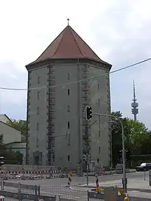 Hochbunker Schleißheimer Straße