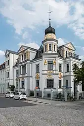 Geschäftshaus Carl August-Allee 16, ein ehemaliges Hotel