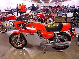MV 750 Sport Americamit VollverkleidungModelljahr 1976