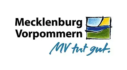 Landessignet von Mecklenburg-Vorpommern  mit dem Slogan „MV tut gut.“