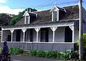 Haus im Kolonialstil in Mahébourg