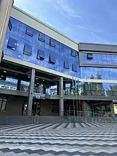 Zweites Gebäude