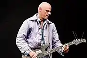 Sänger und Gitarrist Mike Andrae