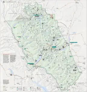 Detaillierte Karte von Glacier-Nationalpark (Vereinigte Staaten) und Waterton-Lakes-Nationalpark (Kanada)