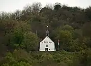 Die Kapelle von Heppingen aus gesehen