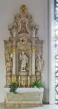 Rechter Seitenaltar