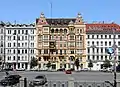 6., Linke Wienzeile 56, gegenüber dem Flohmarkt