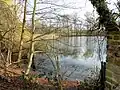 Durchflossener Teich auf dem Klostergelände