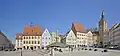Stadtansichten beziehen sich auf Ensembles von Gebäuden (Marktplatz Landsberg a. Lech)
