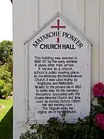 Infotafel über die Kirche