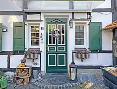 Haustür Maubes 4