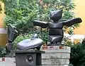 Der Assistent, Der Frosch und Die Schildkröte (1967) vor dem Lenbachhaus in München