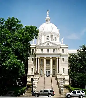 Das McLennan County Courthouse in Waco, gelistet im NRHP mit der Nr. 78003095
