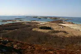 Meløyvær und Krøttøya vom Nordlystoppen