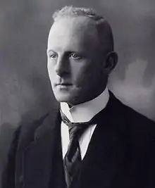 Melchior von der Decken Senatspräsident (1886-1953). Die Brüder Bertold und Melchior kauften Benzerhof 1933.
