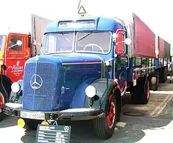 Mercedes-Benz L 6600