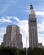 Blick von Westen; links das Metropolitan Life North Building