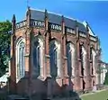Kapelle St. Joseph (stand ursprünglich in Wallerfangen; Eugen von Boch ließ sie dort 1879 abtragen und 1882 in Mettlach über der Familiengruft von Boch wieder errichten)