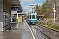 Tram bei der Haltestelle Milchbuck