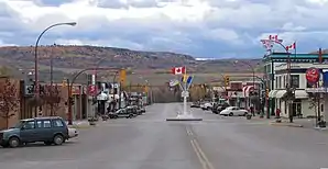 Dawson Creek mit Hinweisschild