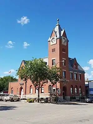 Das Postamt in der Innenstadt von Minnedosa