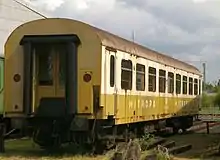 Auf dem Abstellgleis: Ehemaliger Buffetwagen aus den Städteexpress-Zügen (ab 1976)
