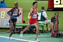 Ayad Lamdassem – hier vor Mo Farah – belegte am Ende Rang vier