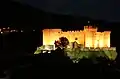 Burg bei Nacht