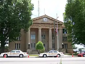 Das Montgomery County Courthouse in Troy, seit 1979 im NRHP gelistet