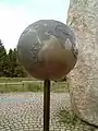 Monument, Erdkugel