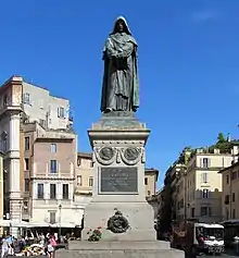 Das Bruno-Denkmal an der Stelle, an der er hingerichtet wurde, Campo de' Fiori in Rom