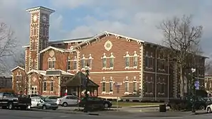 Morgan County Courthouse in Martinsville, gelistet im NRHP Nr. 95001531