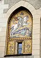 Mosaikwandbild aus dem Jahr 1890 von Wilhelm Walter am mittleren Burgtor