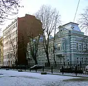 Ogorodnaja Sloboda 5 (rechts)