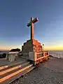 Das Gipfelkreuz auf dem Srđ im Abendlicht