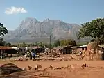 Mulanje-Massiv mit Chambe-Gipfel (links)