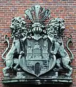 Großes Staatswappen über dem Eingang des Museums für Hamburgische Geschichte, erbaut 1914–1918