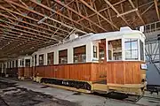 Fahrzeuge der Wiener Stadtstrecke der Pressburger Bahn in der Museumshalle
