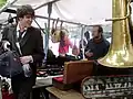 …Musikinstrumenten und…