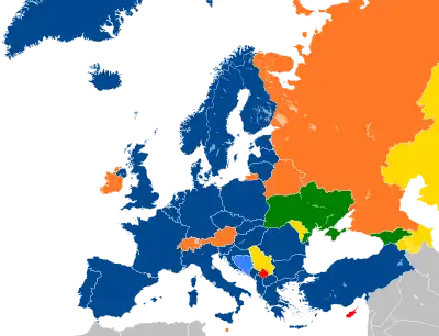 A map of Europe with countries in six different colors based on their affiliation with NATO.