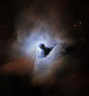 Aufnahme des Nebels mithilfe des Hubble-Weltraumteleskops und des VLT Survey Telescope