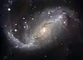 Hochaufgelöste Aufnahme des Zentrums von NGC 1672, erstellt mithilfe des Hubble-Weltraumteleskops