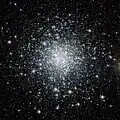 Hochaufgelöste Aufnahme des Zentrums, erstellt mithilfe des Hubble-Weltraumteleskops