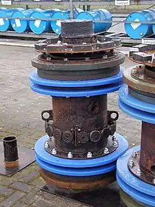 Reinigungsmolch mit Kunststoffmanschetten und Magneten(28-Zoll-Rohölpipeline)
