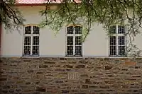 Altes Deutsches SchulgebäudeOld German School Building