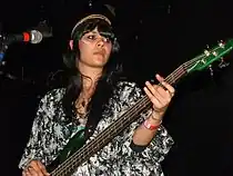 Natasha Khan bei einem Auftritt im Bowery Ballroom, New York (September 2007)