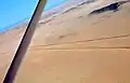 B4 zwischen Aus und Lüderitz, parallel dazu die Eisenbahn (2017) -26.61684715.495741