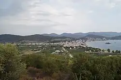 Nea Peromos von Oisyme aus gesehen