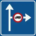 L10: Vorwarnung auf eine Straße mit Durchfahrtsverbot für Kraftfahrzeuge (LKW)