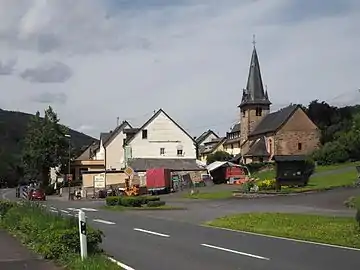 Moselstraße mit St. Agatha